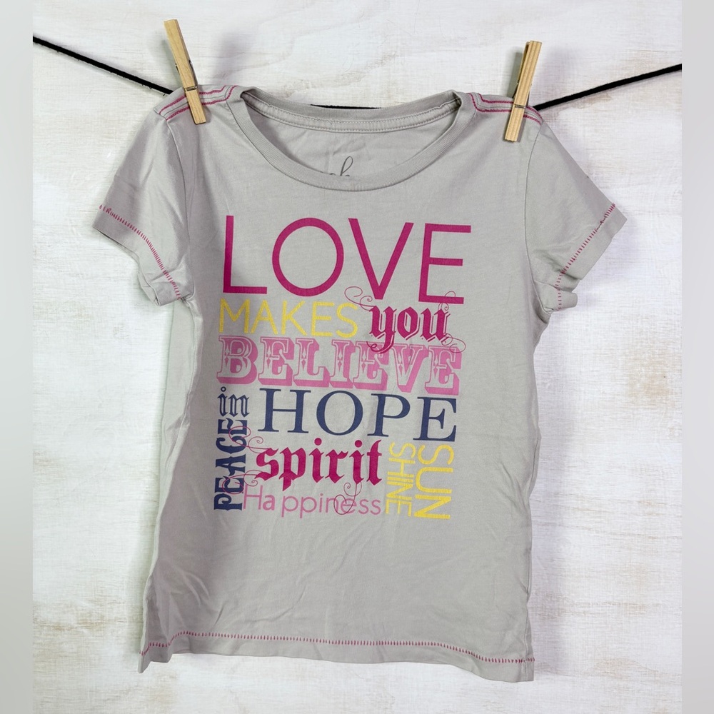 Peek Gray Graphic Tee with Colorful Words Girls size 6/7Y